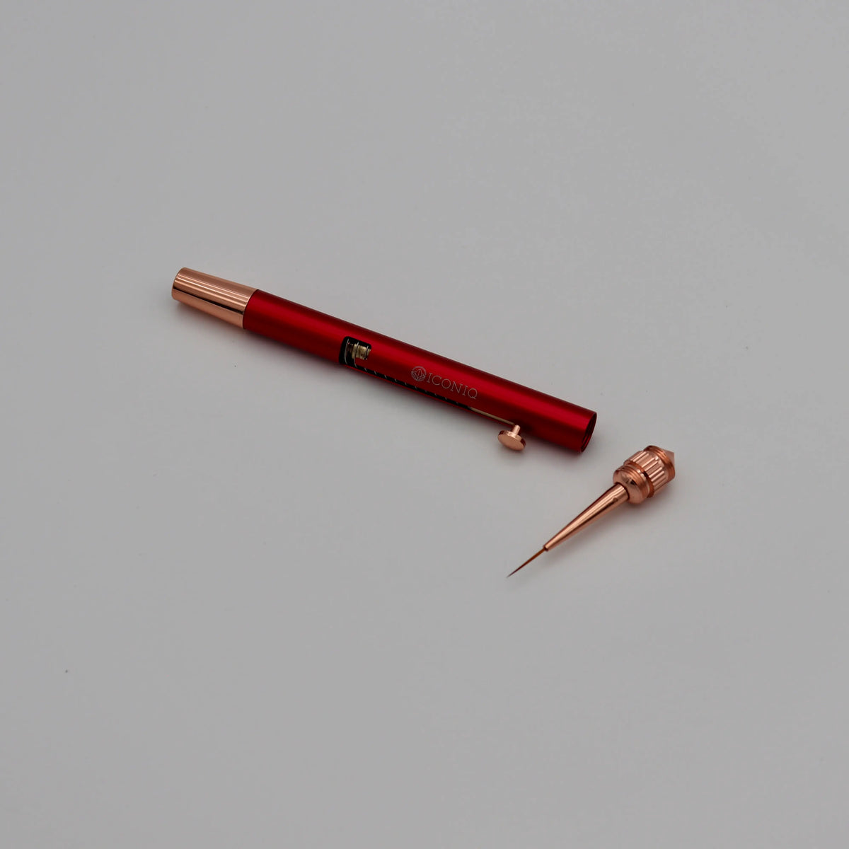 ICONIQ Dual-Ended Gel Brush