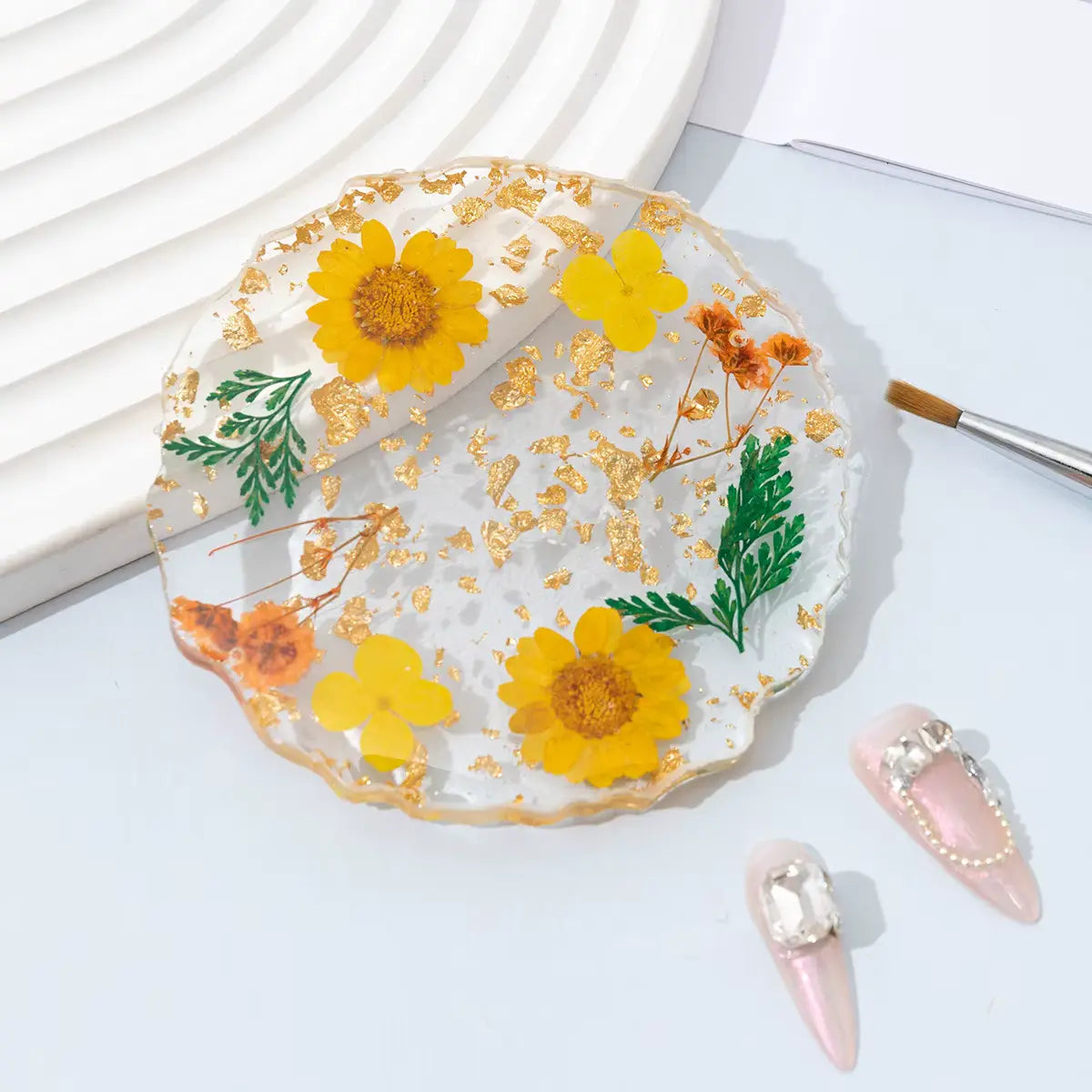 Nail Mixing Color Palette Dried Flower Gold Foil Resin (5 colors available)