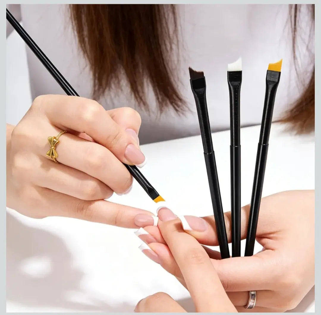 Curved Head Easy French Tip Nail Brush, Black Soft-Bristled, Pack of 3